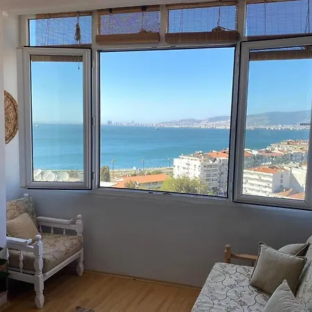 Penthouse With Unique Sea View And Private Terrace *